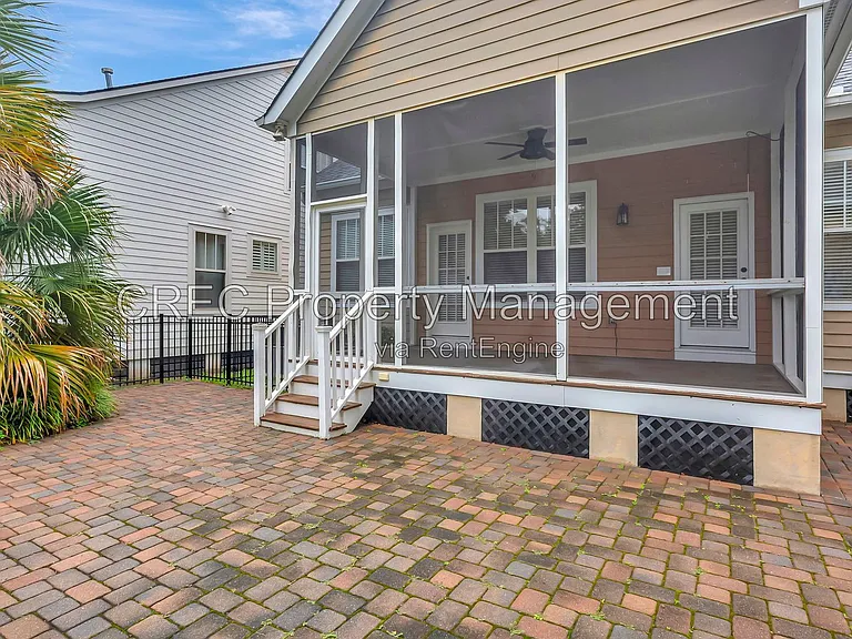 1071 Barfield St — Photo 37