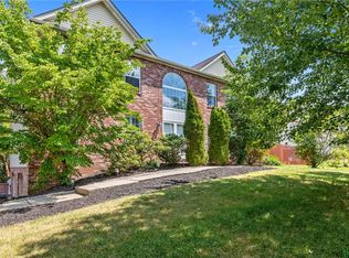 1022 Shawnee Ridge Dr, Cheswick, PA 15024