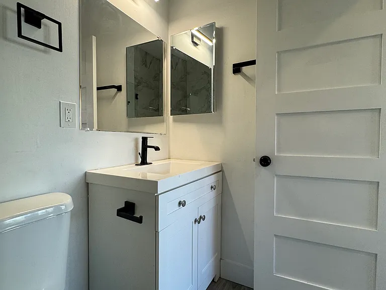 325 N Beech St #2 — Photo 9
