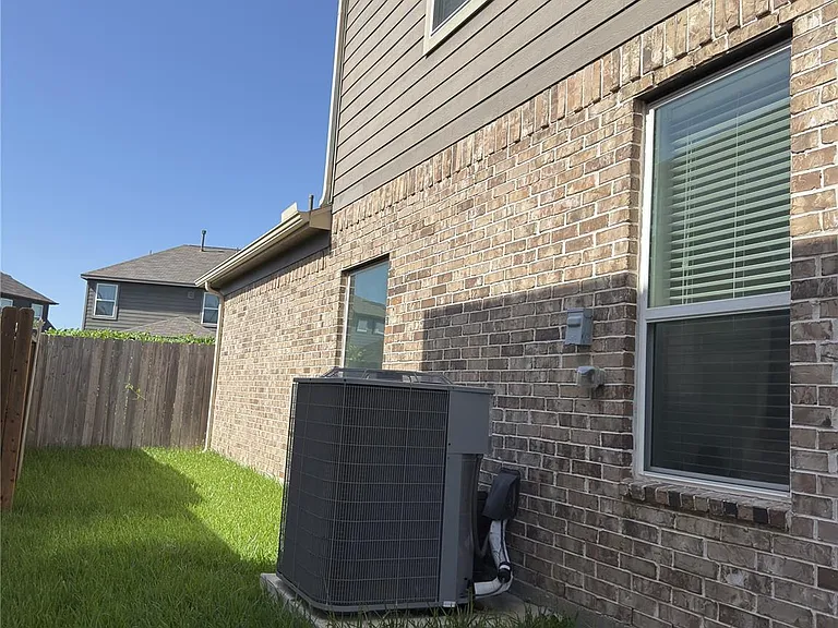 15618 Eastern Meadowlark Way — Photo 21
