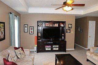 2nd image of 3261 Veranda Cir
