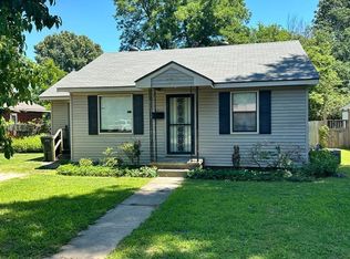 805 SW 5th St, Walnut Ridge, AR 72476