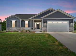 9644 S Bergamont Dr, Franklin, WI 53132