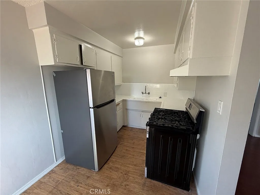 2 bed, 759 sqft, $2,550 — Photo 4