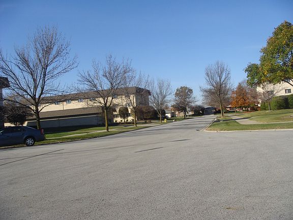 2nd image of 7437 Ponderosa Ct