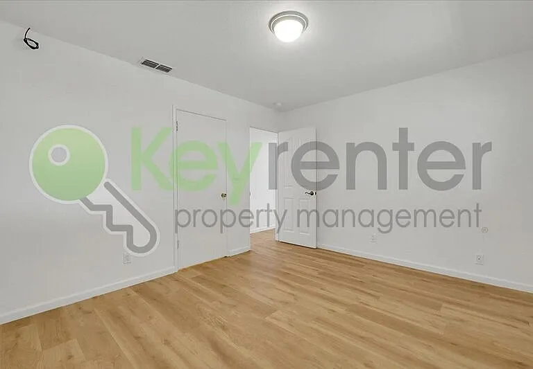 7603 Linden Ave — Photo 16