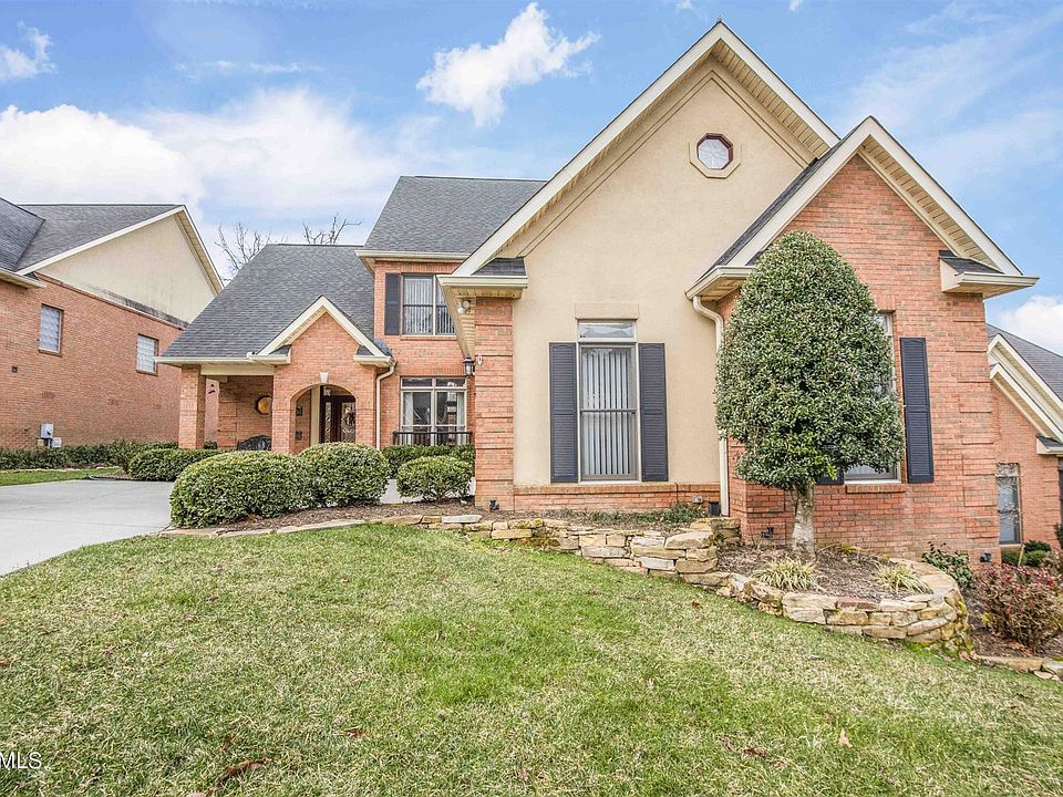 1st image of 195 Valley View Dr