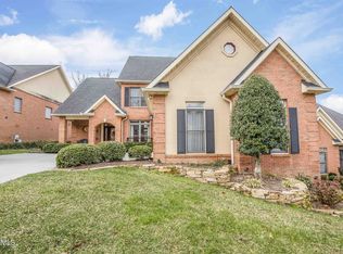 195 Valley View Dr, Lenoir City, TN 37772
