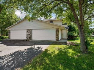 8515 97th Street Cir W, Bloomington, MN 55438