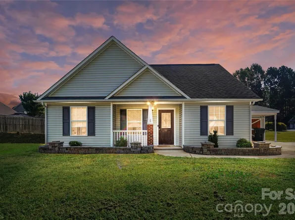 4066 Thomas Sam Dr, Rock Hill, SC 29732