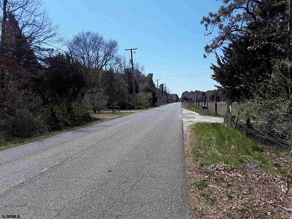 5th image of 260 S Odessa Ave