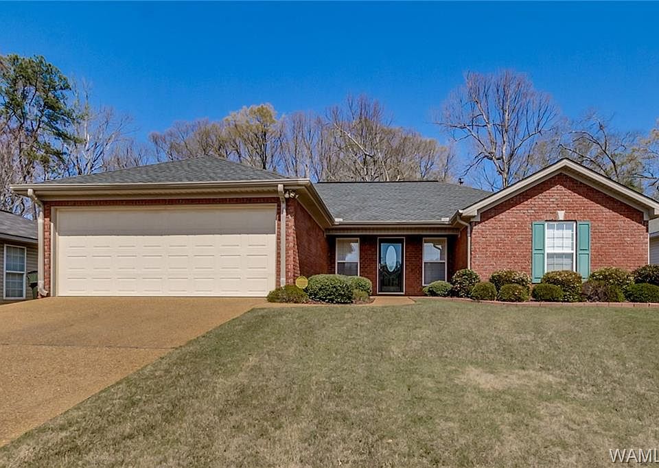 1st image of 2110 Cross Creek Dr