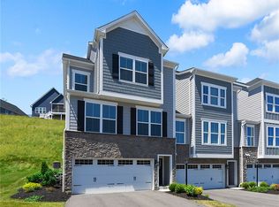 409 Spruce Ln, Canonsburg, PA 15317