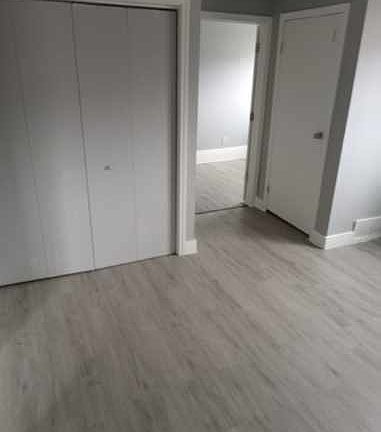 4th image of 3229 W 73rd St APT 4