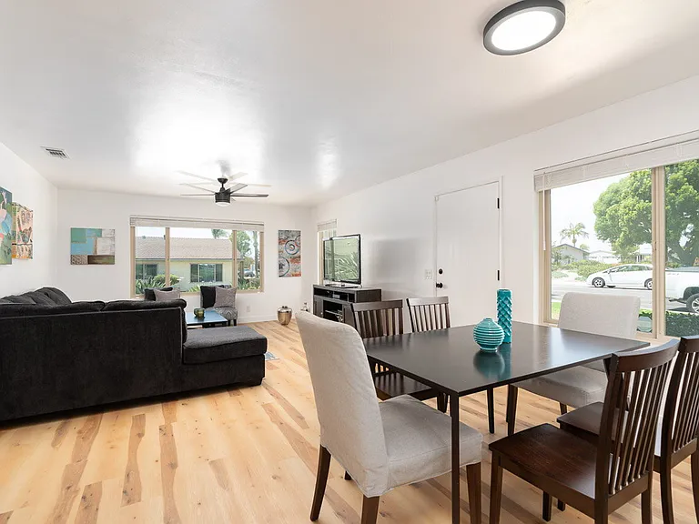 1025 Plover Way — Photo 6