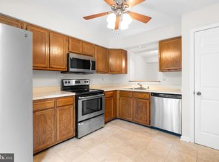 7 Ingate Ter, Halethorpe, MD 21227