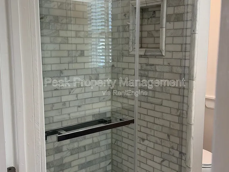 3400 Carolina Ave — Photo 16