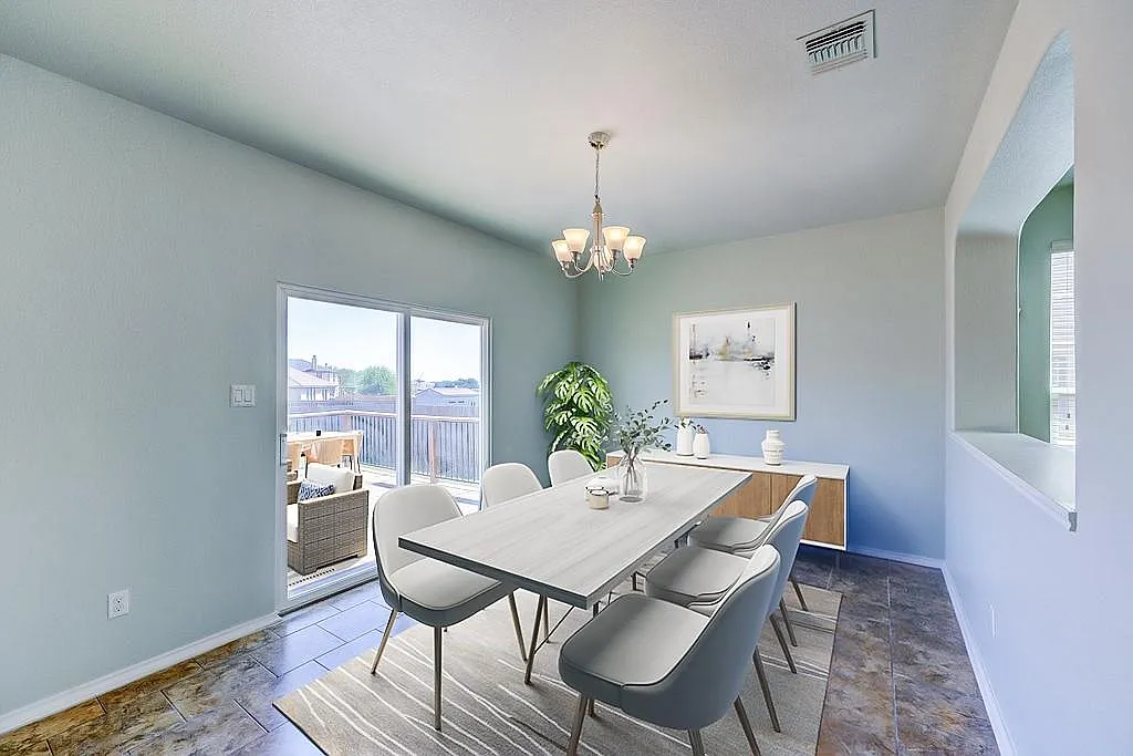 3 bed, 2.5 bath, 2110 sqft, $1,995 — Photo 3