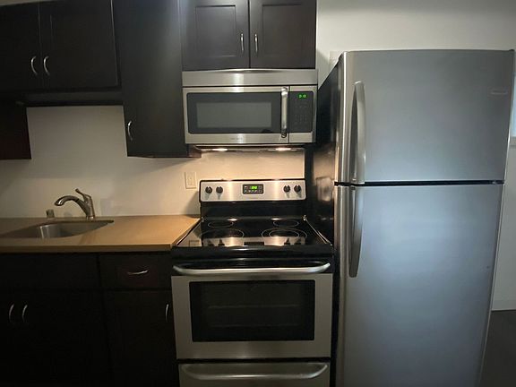 2nd image of 11410 1st Ave S #9