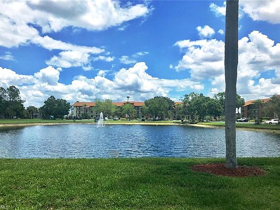 3rd image of 16200 Bay Pointe Blvd #303