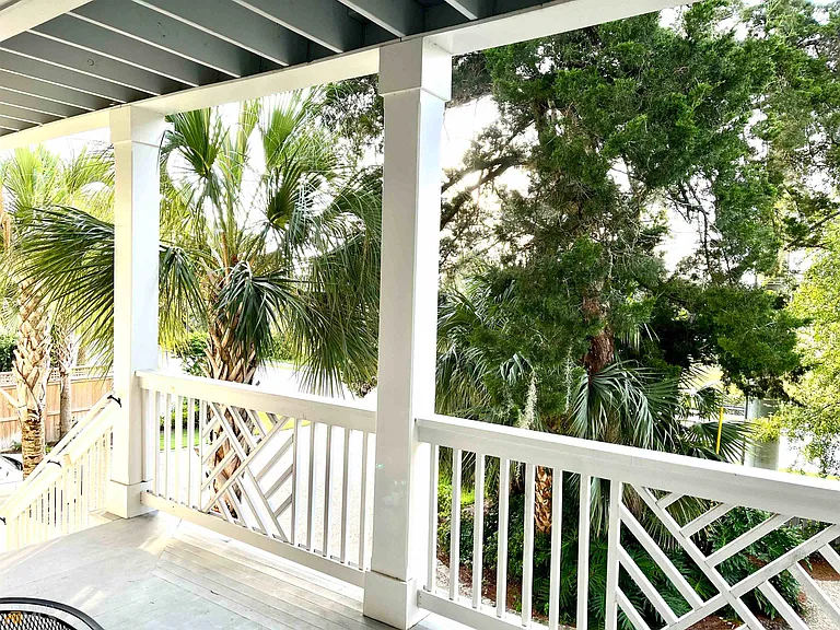 1548 Ocean Blvd — Photo 4