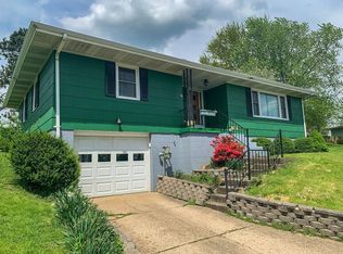 52 Orchard Ln, Wheeling, WV 26003