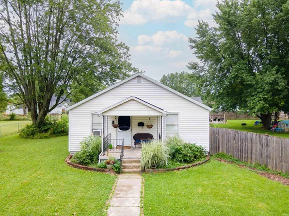 1124 W 11th St, Marion, IN 46953