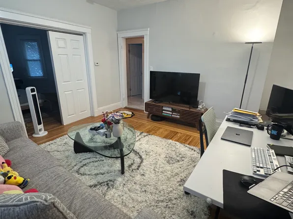 42 Russell Rd #2, Somerville, MA 02144