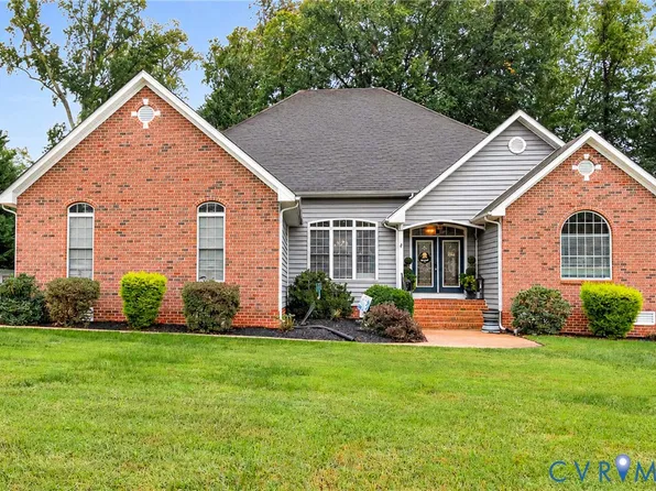 8365 Buckard Dr, Mechanicsville, VA 23111