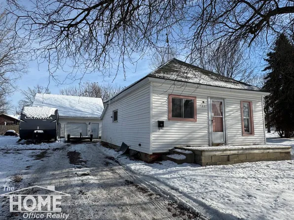 721 Wright Ave, Owosso, MI 48867
