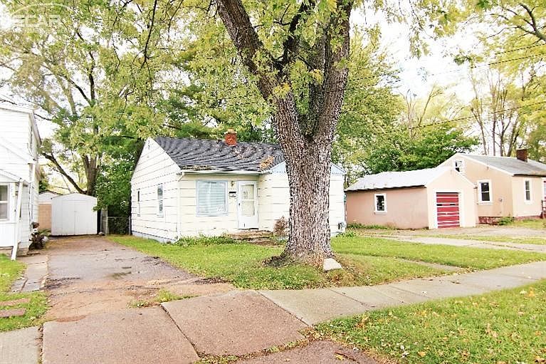 2nd image of 2812 Gibson St