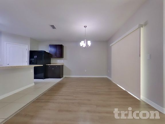 4th image of 2449 Valhalla Dr