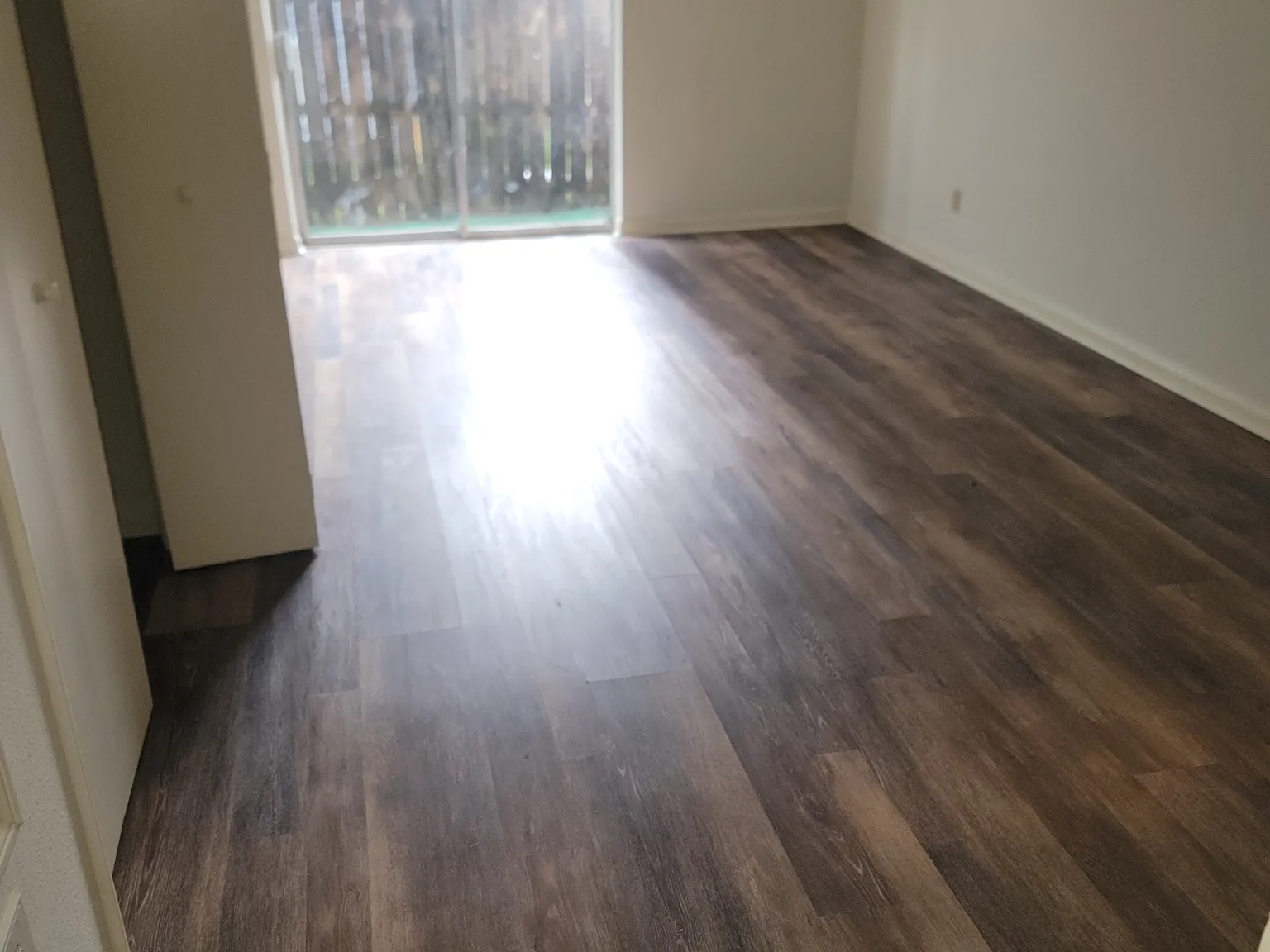 2 bed, 1.5 bath, $1,000 — Photo 2