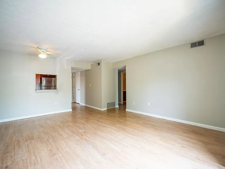Grandview Passage — Photo 34