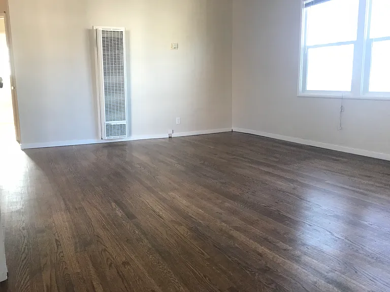 157 W Broadmoor Blvd #1 — Photo 11