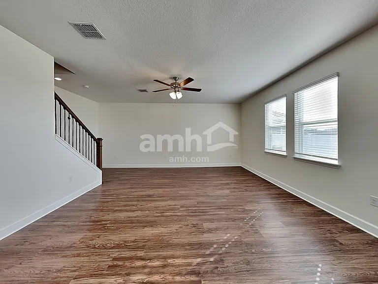 4803 Windy Hammock Way — Photo 6