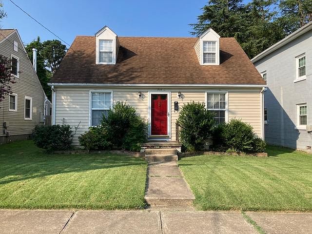 2nd image of 714 Freeman St