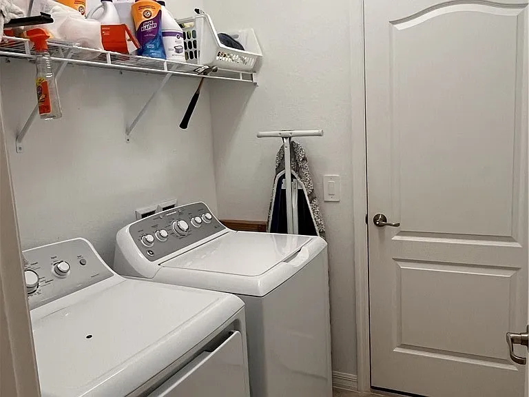 14499 Cantabria Dr — Photo 23
