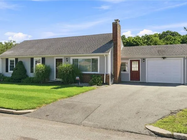 200 Rowe Ave, Pawtucket, RI 02861