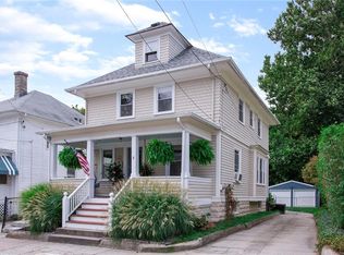 8 King Ave, Cranston, RI 02905