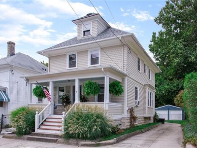 8 King Ave, Cranston, RI, 02905