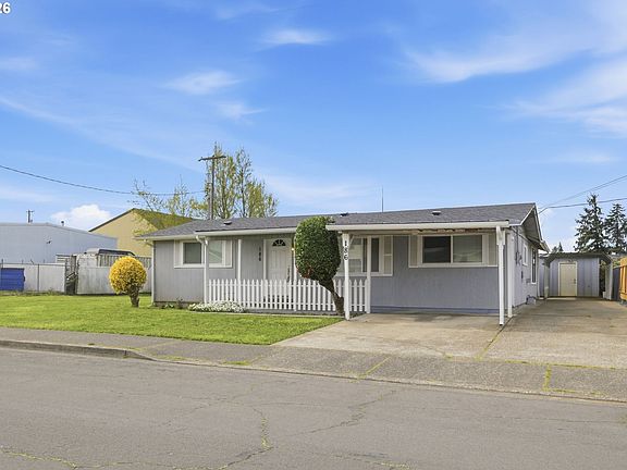 3rd image of 186 40th St