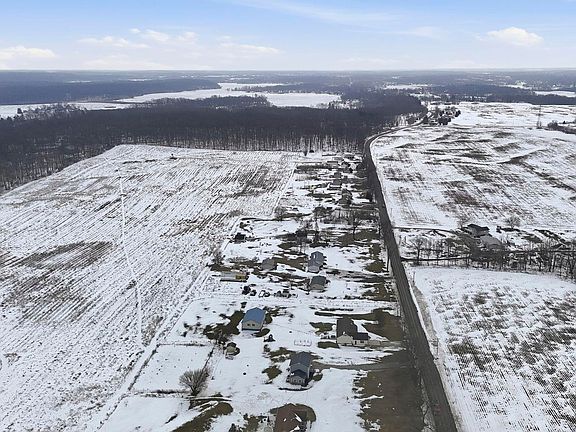 3rd image of 6652 N 300th Rd W