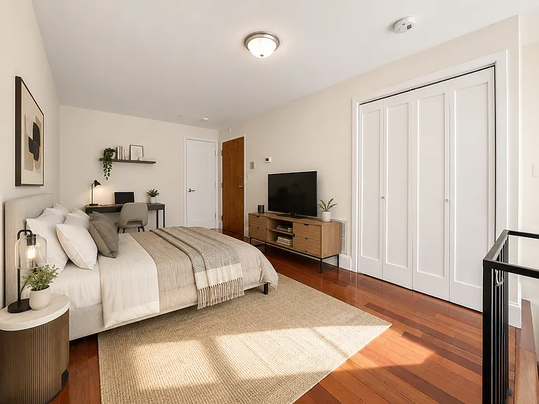 46 Bennet St #1 — Photo 2