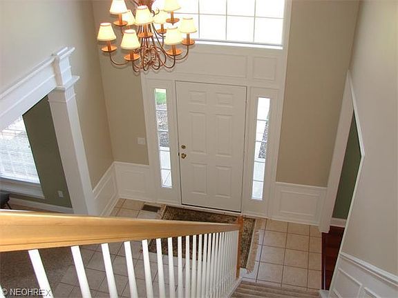 3rd image of 3171 Darien Ln