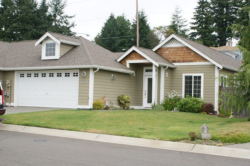 CENTRALLY LOCATED RAMBLER IN U.P. NO STAIRS!