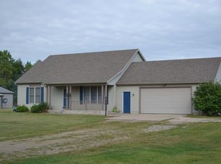 69879 Huff Rd, White Pigeon, MI 49099