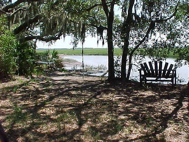Relax on your waterfront