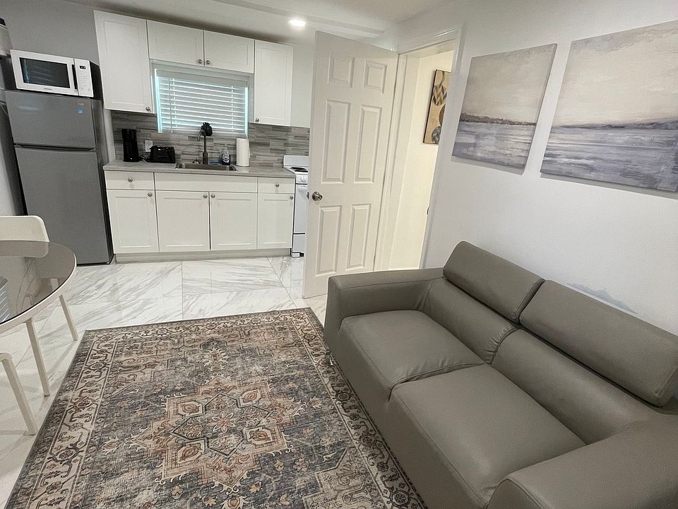 1st image of 1536 Argyle Dr #1-3