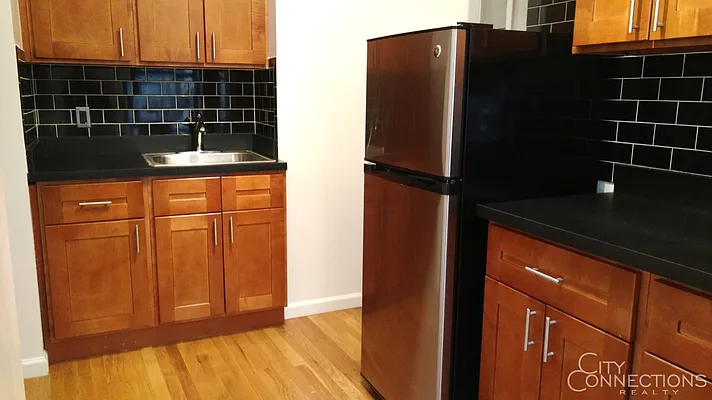 Rented by City Connections Realty | media 21